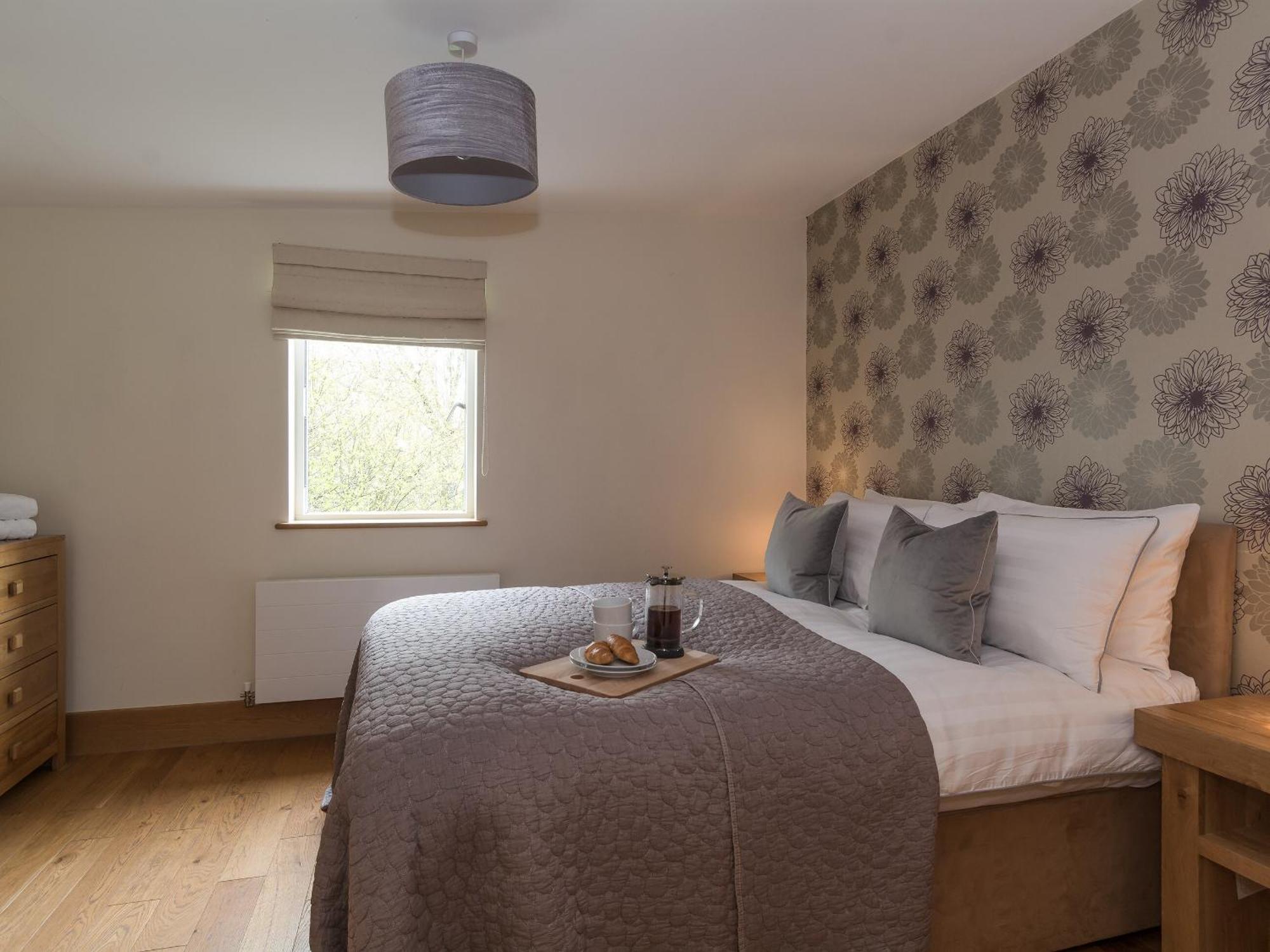 Coot Lodge Somerford Keynes Экстерьер фото
